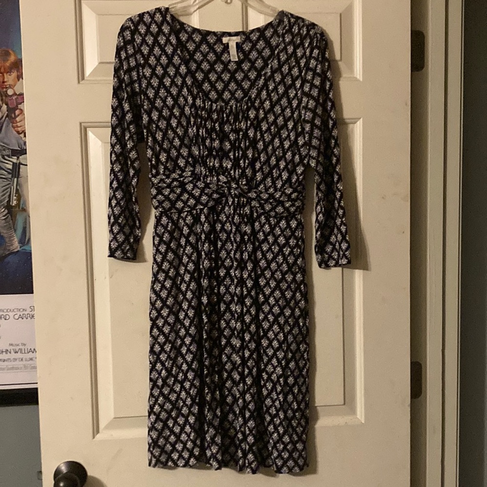 Ladies Soma black & gray patterned round neck dress